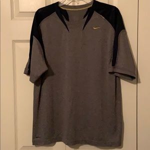 Nike men’s top size XL